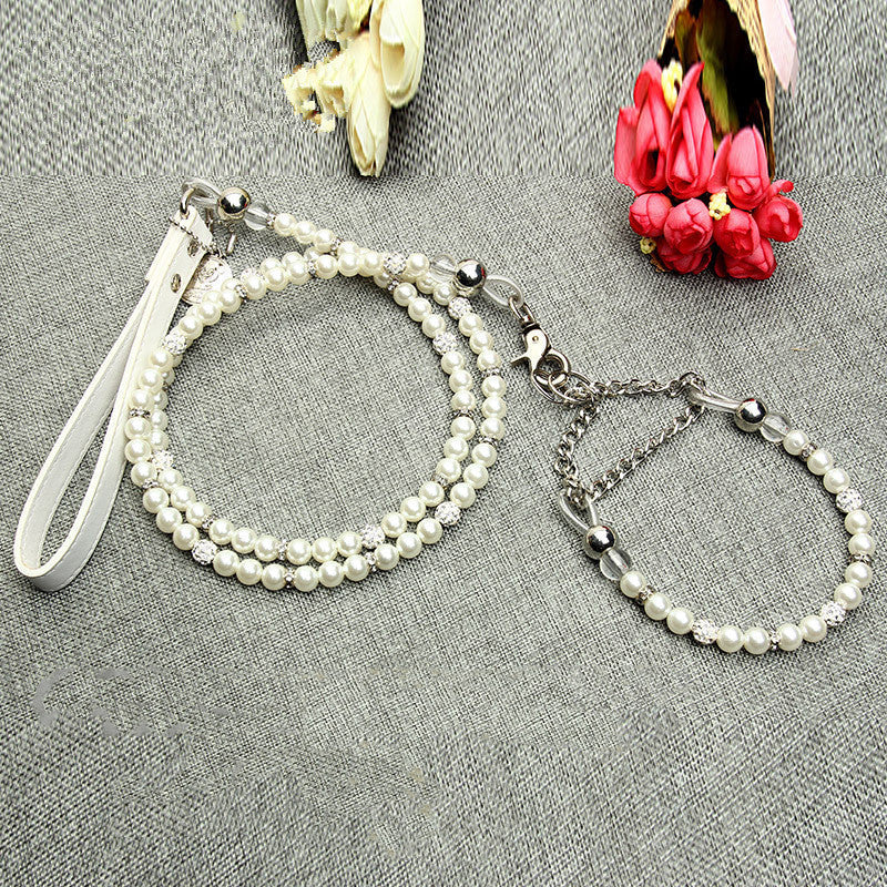 Elevate Your Pet's Style with the Pearl Collar Leash